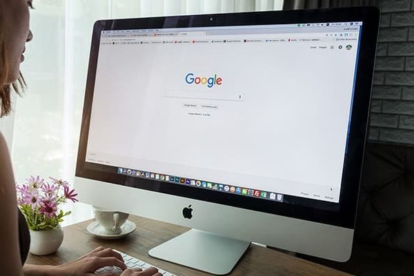 ¿Cómo aparecer primero en Google?